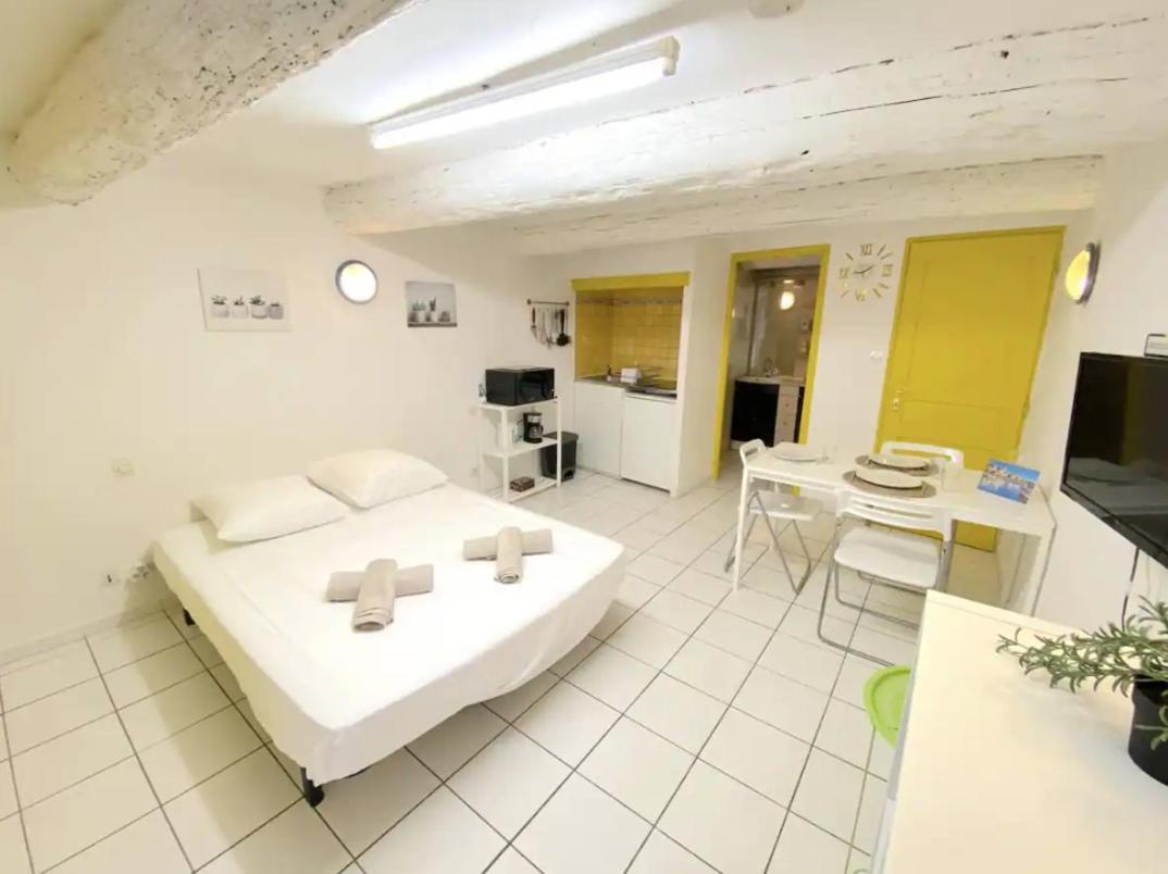 Apartment Au Coeur De - Proche Du Port Toulon